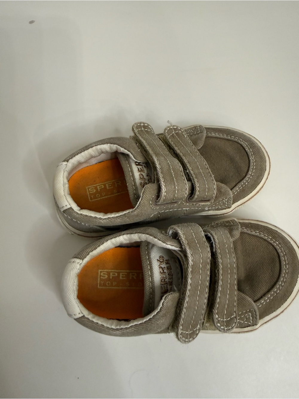 Sperry Kids Taupe green Canvas Hook-and-Loop Sneakers size 5 - Picture 3 of 7
